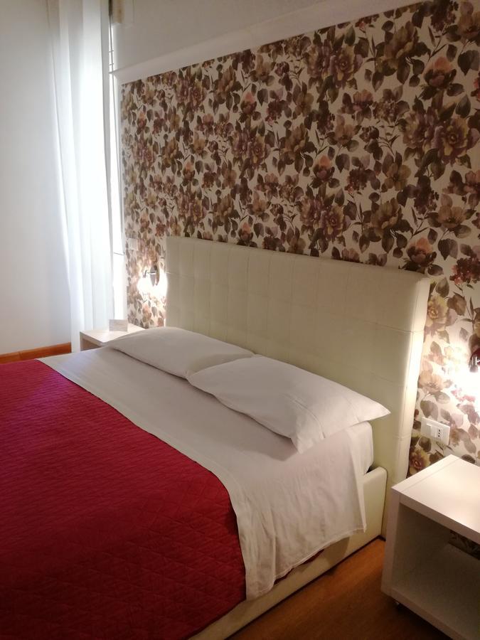 B&B Abatjour - Ambiente Sanificato - Test Antilegionella Assolto Foggia Exterior foto