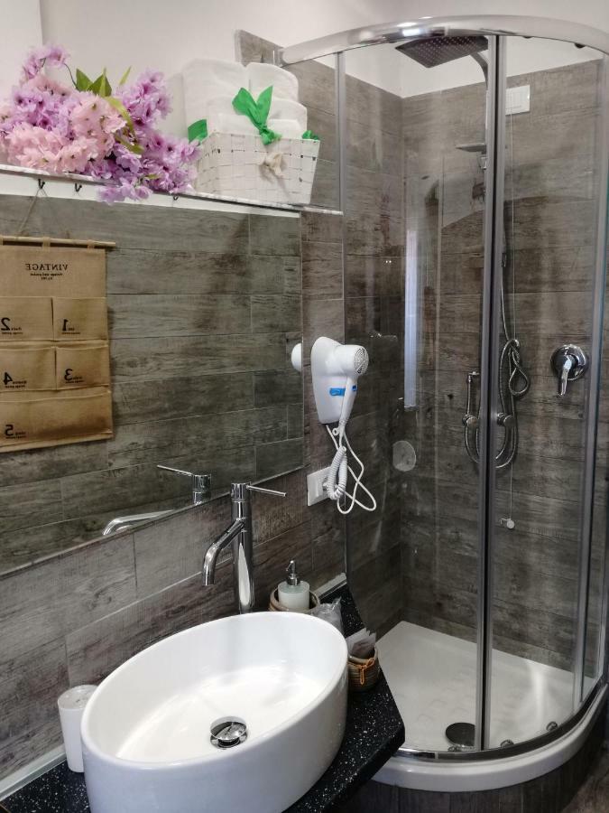 B&B Abatjour - Ambiente Sanificato - Test Antilegionella Assolto Foggia Exterior foto