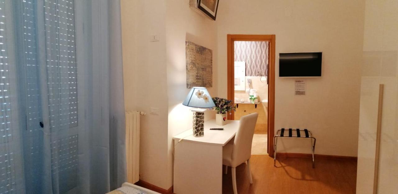 B&B Abatjour - Ambiente Sanificato - Test Antilegionella Assolto Foggia Exterior foto